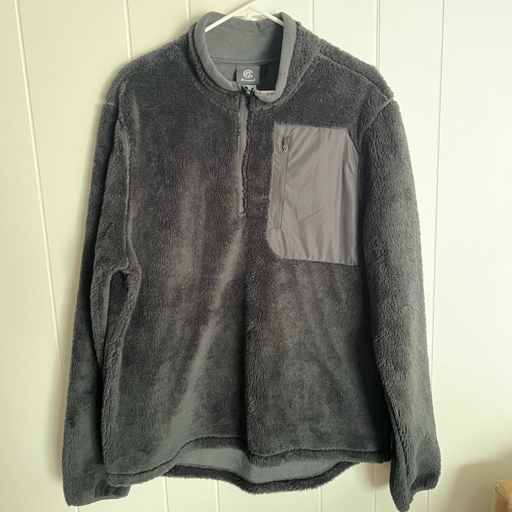 NWOT Men’s Champion Fleece Half Zip